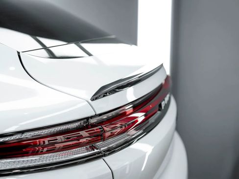 Used 2024 Porsche Cayenne Coupe image 56