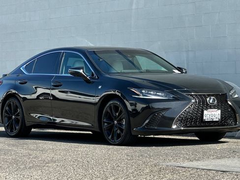 Used 2023 Lexus ES 350 F Sport w/ Accessory Package (Z2) FWD image 2