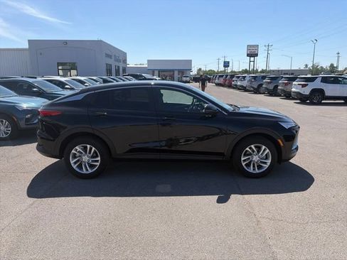 New 2026 Buick Envista Preferred w/ Convenience I Package FWD image 7