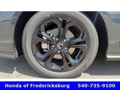 Certified 2025 Honda Accord SE image 10