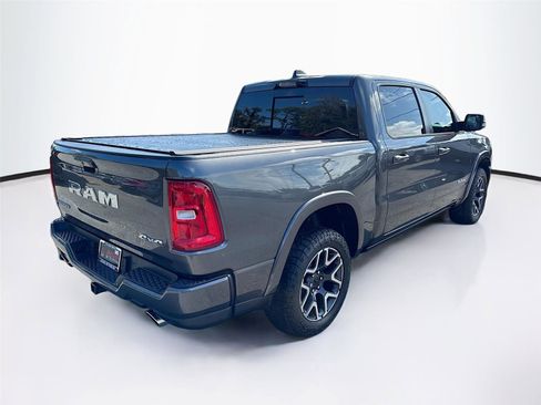 Used 2025 RAM 1500 Laramie w/ Advanced Safety Group II AWD/4WD image 5