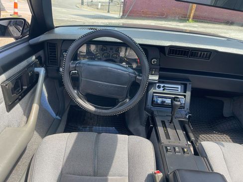 Used 1992 Chevrolet Camaro RS RWD image 32