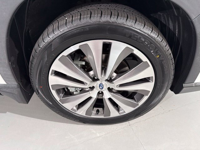 Used 2021 Subaru Ascent Limited w/ Technology Package AWD/4WD image 16