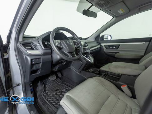 Used 2019 Honda CR-V LX image 10