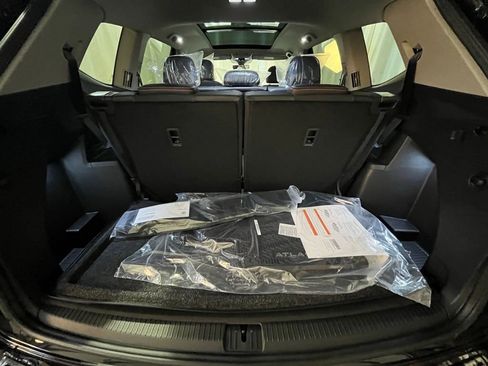 New 2026 Volkswagen Atlas Peak Edition AWD/4WD image 27