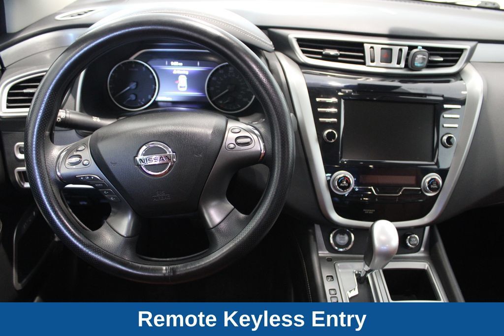 Used 2020 Nissan Murano S w/ Technology Package AWD/4WD image 7