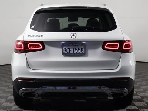 Certified 2022 Mercedes-Benz GLC 300 image 5