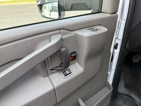 New 2026 Chevrolet Express 3500 w/ Power Convenience Package RWD image 10