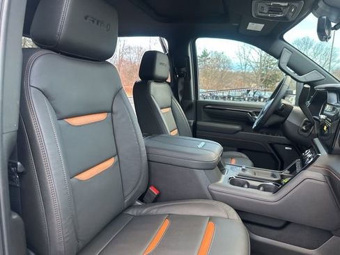 New 2026 GMC Sierra 2500 AT4 w/ AT4 Premium Plus Package image 32