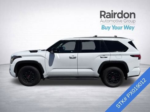 Used 2023 Toyota Sequoia TRD Pro AWD/4WD image 4