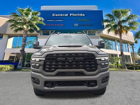 New 2026 RAM 2500 Limited AWD/4WD image 3
