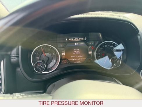 Certified 2020 RAM 2500 Laramie w/ Night Edition image 27