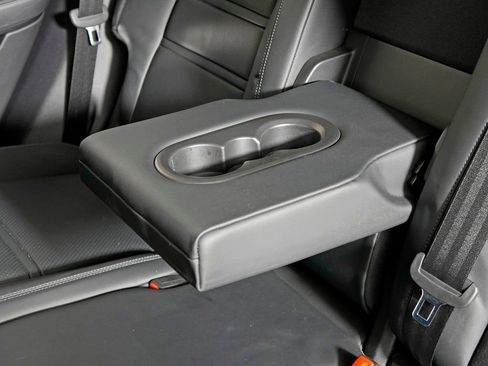 Certified 2024 Porsche Cayenne S w/ Premium Package Plus image 35