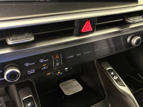 New 2026 Kia Sorento S w/ S Panoramic Sunroof Package FWD image 29