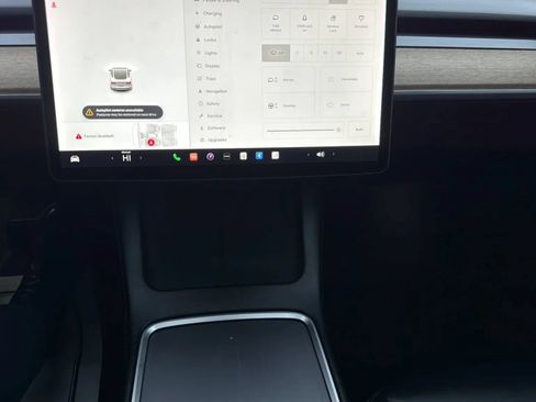 Used 2022 Tesla Model 3 Long Range AWD/4WD image 19