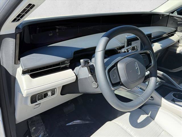 New 2026 Lincoln Nautilus Reserve AWD/4WD image 3