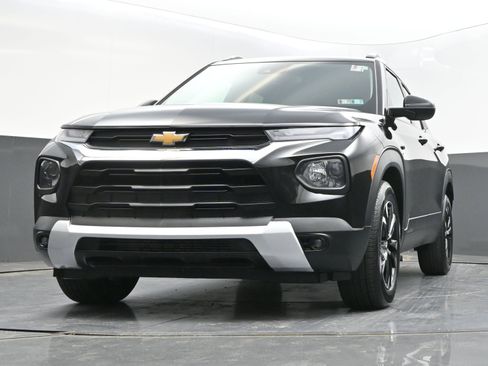 Used 2023 Chevrolet TrailBlazer LT FWD image 37