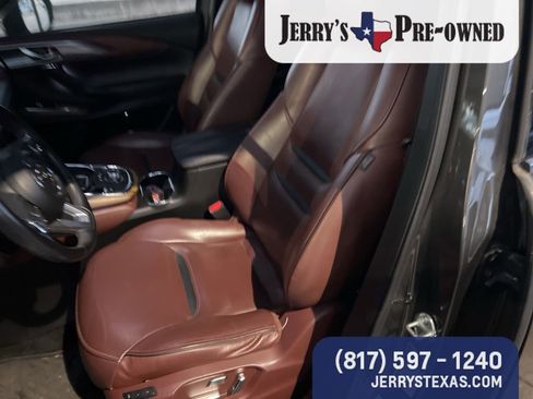 Used 2018 MAZDA CX-9 Signature image 9