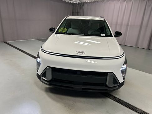 New 2026 Hyundai Kona SEL Sport FWD image 2