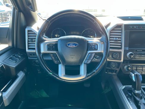 Used 2019 Ford F150 Platinum w/ Equipment Group 701A Luxury image 12