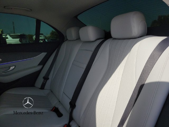 Used 2022 Mercedes-Benz E 350 Sedan w/ Driver Assistance Package image 11