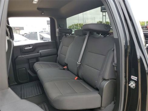 Certified 2024 Chevrolet Silverado 2500 Custom image 24