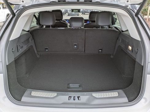 New 2026 Lincoln Nautilus Reserve AWD/4WD image 12