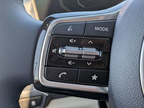 New 2026 Kia Carnival SX FWD image 26