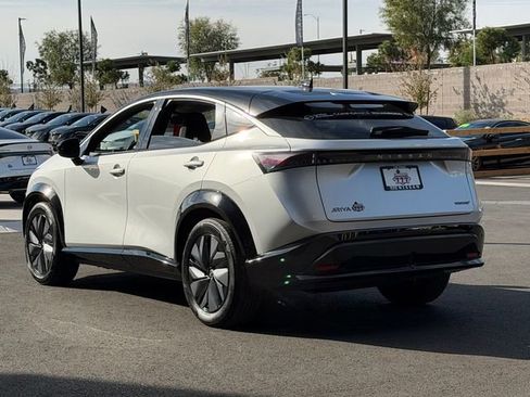 Certified 2024 Nissan Ariya FWD image 3