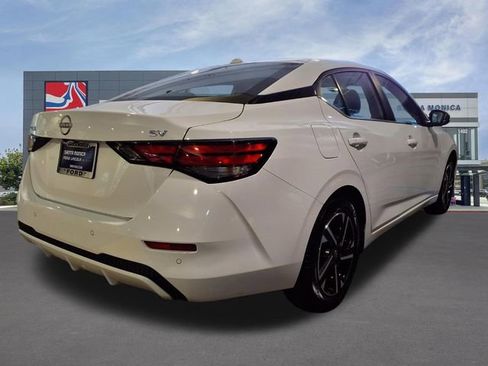 Used 2024 Nissan Sentra SV image 26