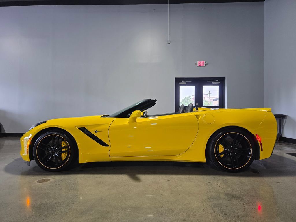 Used 2019 Chevrolet Corvette Stingray Convertible Z51 2LT RWD image 24