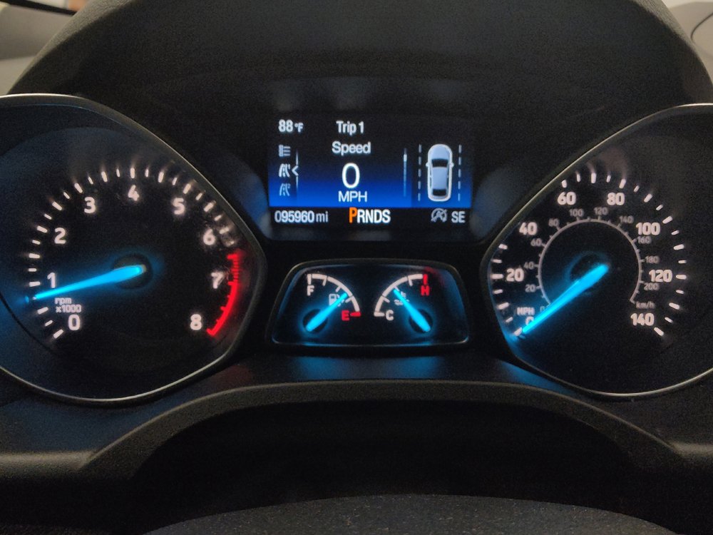 Used 2018 Ford Escape SE w/ Ford Safe & Smart Package FWD image 23