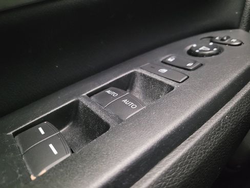 Used 2018 Honda CR-V EX-L image 27