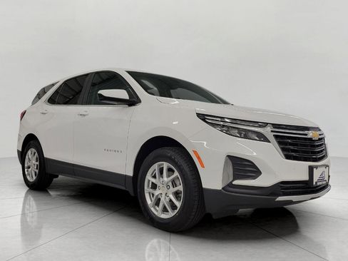 Used 2024 Chevrolet Equinox LT AWD/4WD image 1