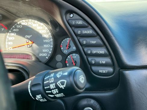 Used 2003 Chevrolet Corvette Convertible w/ Preferred Equipment Group1 image 32