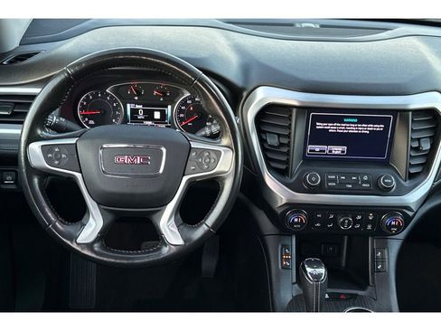 Used 2019 GMC Acadia SLT image 16