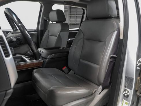 Used 2019 GMC Sierra 3500 SLT w/ Duramax Plus Package AWD/4WD image 25