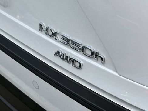 Used 2025 Lexus NX 350h AWD w/ Accessory Package (2T) image 5