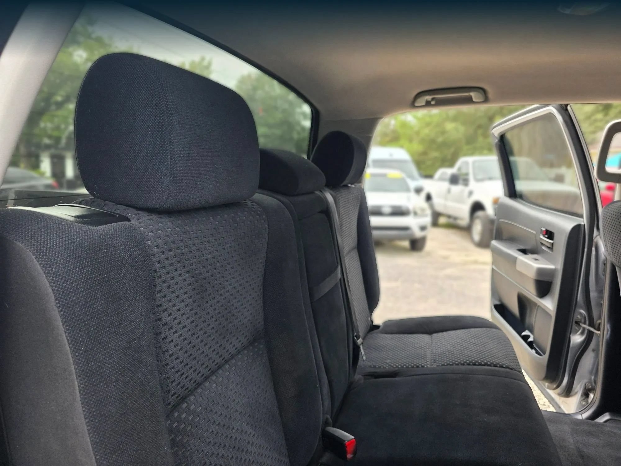 Used 2010 Toyota Tundra 2WD CrewMax w/ Tow Pkg image 33