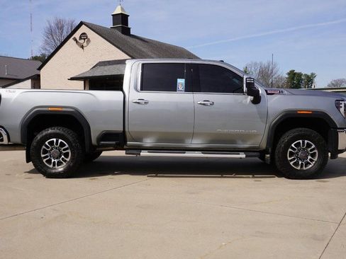 Used 2024 GMC Sierra 2500 SLT w/ SLT Convenience Package image 2