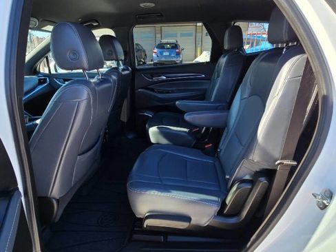 Used 2022 Buick Enclave Essence w/ Trailering Package, 5000 lbs. image 24