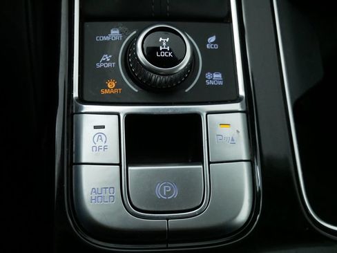 Used 2024 Kia Telluride EX AWD/4WD image 36