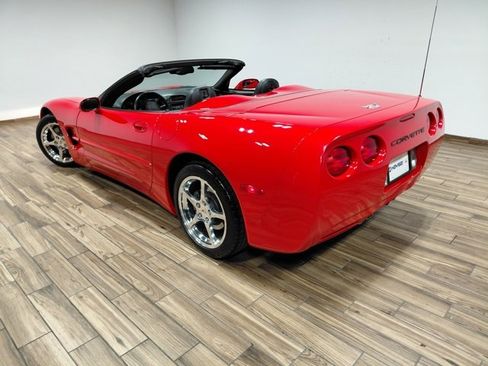 Used 2003 Chevrolet Corvette Convertible w/ Preferred Equipment Group1 image 18
