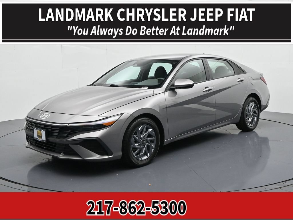 Used 2024 Hyundai Elantra SEL FWD image 1
