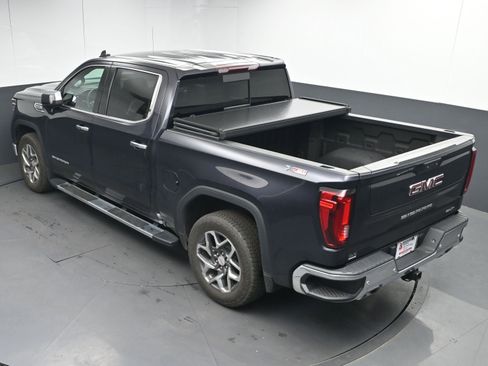 Used 2024 GMC Sierra 1500 SLT w/ SLT Premium Plus Package image 38
