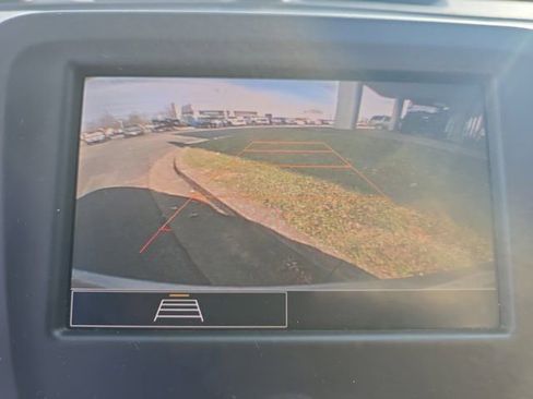 Used 2024 Chevrolet Equinox LT image 33