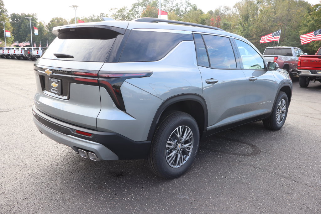 New 2027 Chevrolet Traverse LT w/ Driver Confidence Package AWD/4WD image 30