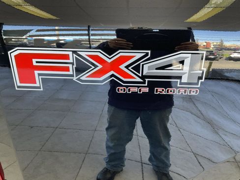 Used 2024 Ford F350 XLT w/ 360-Degree Camera Package image 23