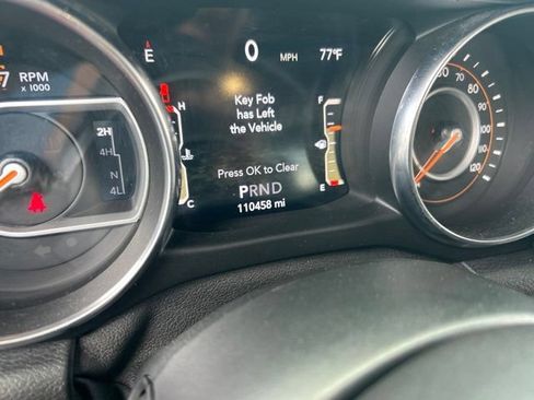 Used 2020 Jeep Gladiator Overland w/ Dual Top Group AWD/4WD image 15