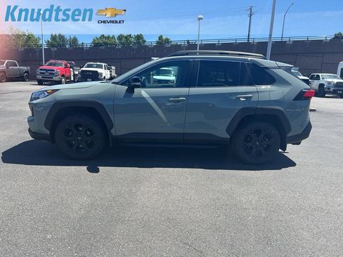 Used 2021 Toyota RAV4 TRD Off-Road w/ TRD Off-Road Weather Package AWD/4WD image 4